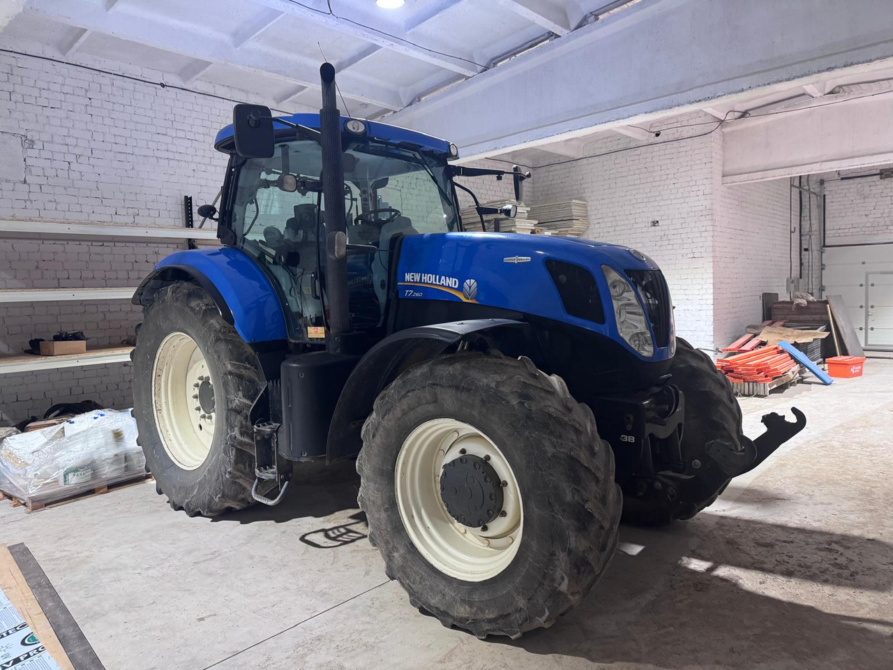 NEW HOLLAND T7.260 - Traktor: bilde 2 NEW HOLLAND T7.260 - Traktor: bilde 2