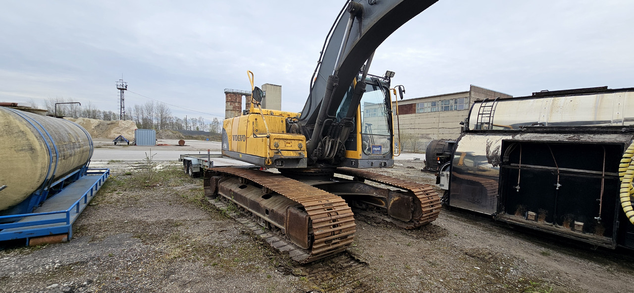 Volvo EC 210 BLC new engine - Beltegraver: bilde 1 Volvo EC 210 BLC new engine - Beltegraver: bilde 1