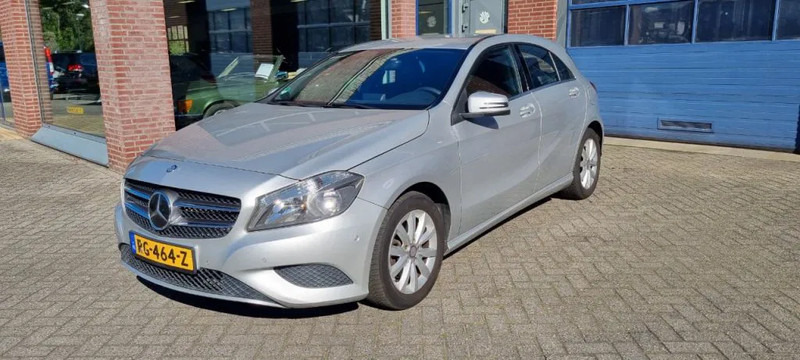 Mercedes-Benz A-Klasse 180 automaat.. 180 automaat - Hatchback: bilde 3 Mercedes-Benz A-Klasse 180 automaat.. 180 automaat - Hatchback: bilde 3
