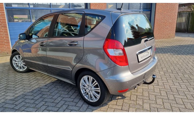 Mercedes-Benz A-Klasse A160 Automaat Elegance.airco.trekhaak. - Hatchback: bilde 2 Mercedes-Benz A-Klasse A160 Automaat Elegance.airco.trekhaak. - Hatchback: bilde 2