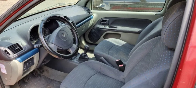 Renault Clio .. manuel gearbox. - Personenbil: bilde 5 Renault Clio .. manuel gearbox. - Personenbil: bilde 5