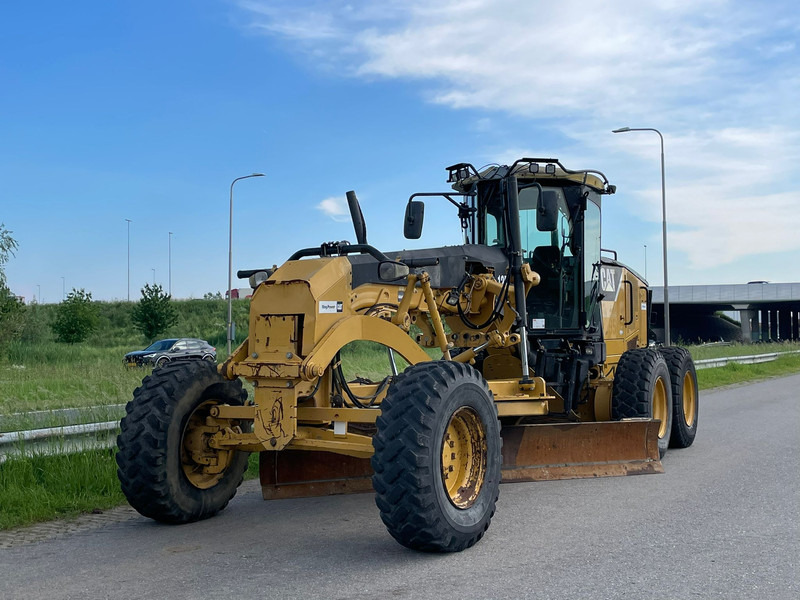 Caterpillar 12M - Grader: bilde 2 Caterpillar 12M - Grader: bilde 2