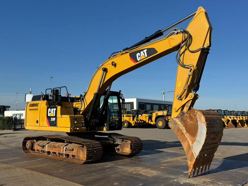 Caterpillar 326FL - Beltegraver: bilde 5 Caterpillar 326FL - Beltegraver: bilde 5