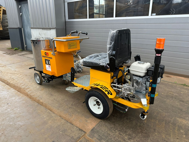 Giga power 860 Road Marking Machine - Asfaltteknikk: bilde 2 Giga power 860 Road Marking Machine - Asfaltteknikk: bilde 2