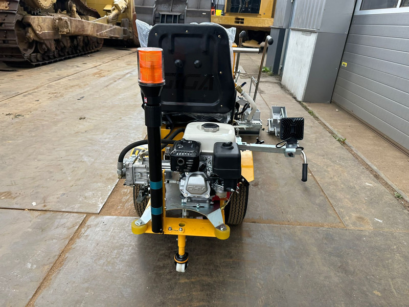 Giga power 860 Road Marking Machine - Asfaltteknikk: bilde 3 Giga power 860 Road Marking Machine - Asfaltteknikk: bilde 3