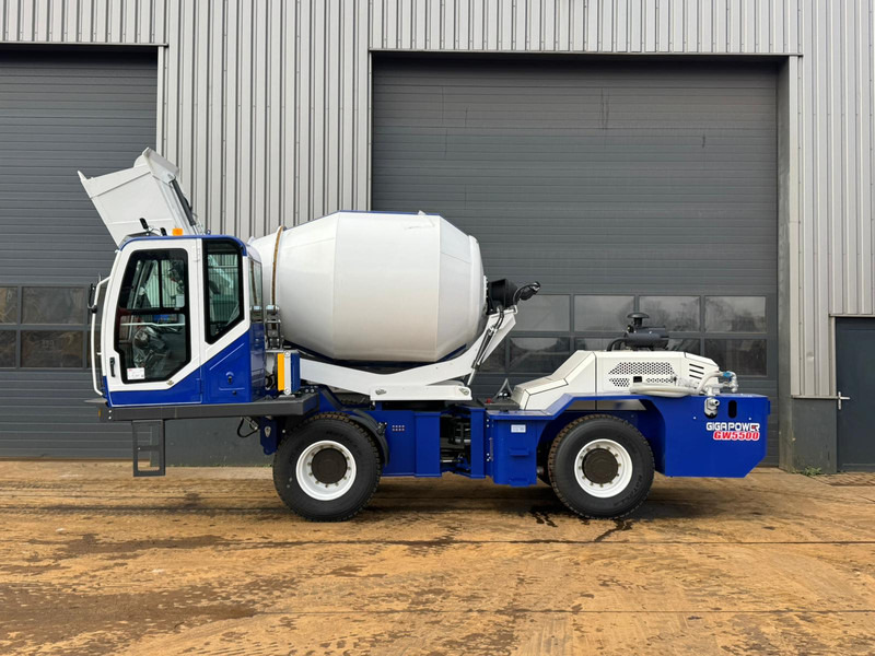 Giga power GW5500 4x4 Self Loading Concrete Mixer - Betongbil: bilde 1 Giga power GW5500 4x4 Self Loading Concrete Mixer - Betongbil: bilde 1