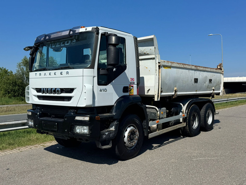 Iveco Trakker 410 6x4 Kipper - Tippbil: bilde 2 Iveco Trakker 410 6x4 Kipper - Tippbil: bilde 2