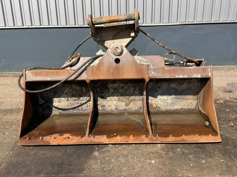 Lehnhoff Kantelbak NGT4-2400 MS25 - Skuffe: bilde 1 Lehnhoff Kantelbak NGT4-2400 MS25 - Skuffe: bilde 1