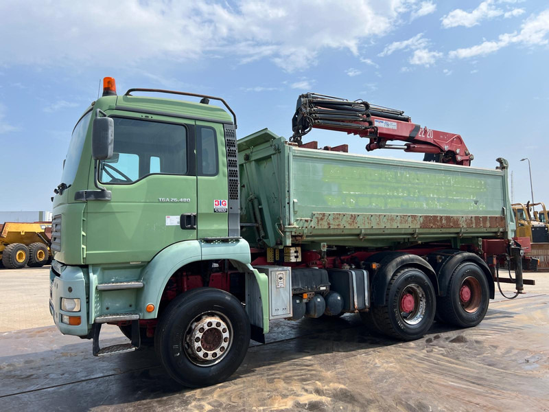 MAN TGA 26.480 6x4 tipper + HMF crane - Tippbil, Kranbil: bilde 1 MAN TGA 26.480 6x4 tipper + HMF crane - Tippbil, Kranbil: bilde 1