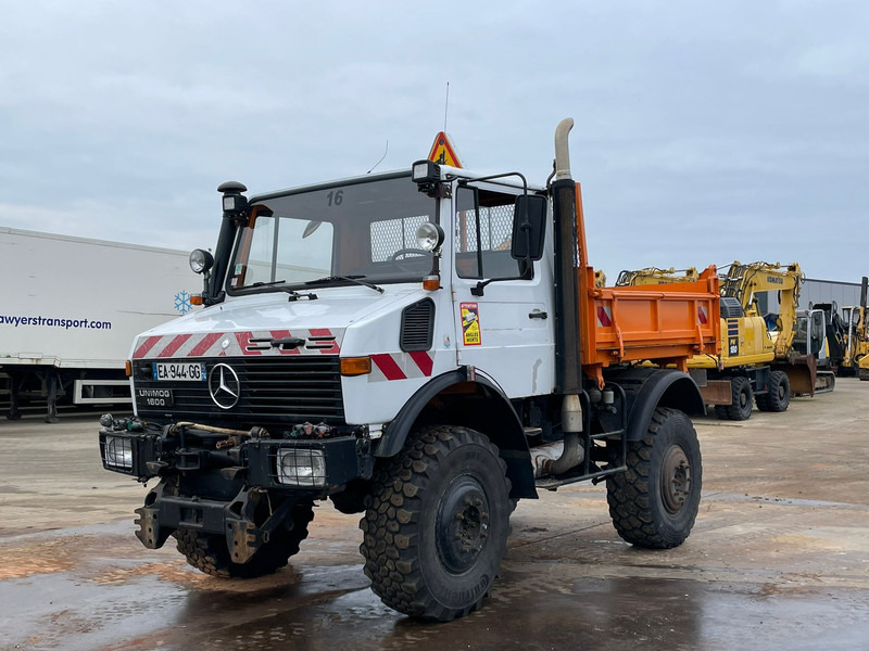 MERCEDESBENZ Unimog U1600 - Tippbil: bilde 1 MERCEDESBENZ Unimog U1600 - Tippbil: bilde 1