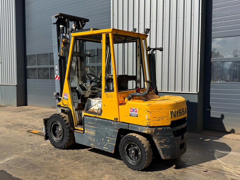 Nissan WGF03A45U - Gaffeltruck: bilde 2 Nissan WGF03A45U - Gaffeltruck: bilde 2