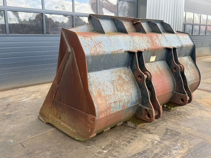 Volvo 4.2 m3 - Skuffe: bilde 3 Volvo 4.2 m3 - Skuffe: bilde 3