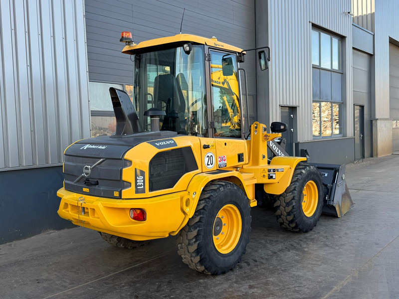 Volvo L30G - Hjullaster: bilde 4 Volvo L30G - Hjullaster: bilde 4