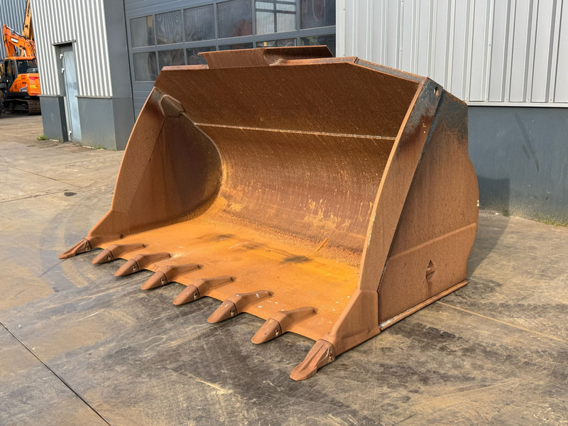 Zeppelin WP-125.40-300 ISO Volvo L150/180/220 - Skuffe: bilde 2 Zeppelin WP-125.40-300 ISO Volvo L150/180/220 - Skuffe: bilde 2