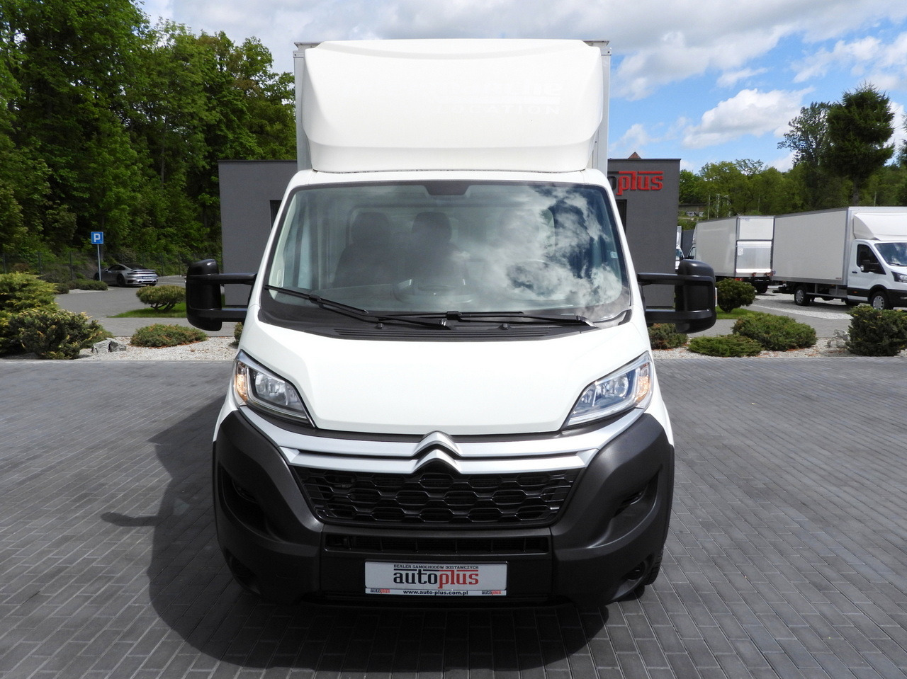 CITROEN JUMPER BOX LIFT 8 PALLETS CRUISE CONTROL NAVIGATION AIR CONDITIONING 165HP - Varebil med skap: bilde 5 CITROEN JUMPER BOX LIFT 8 PALLETS CRUISE CONTROL NAVIGATION AIR CONDITIONING 165HP - Varebil med skap: bilde 5