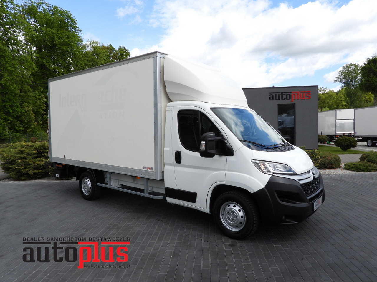 CITROEN JUMPER BOX LIFT 8 PALLETS CRUISE CONTROL NAVIGATION AIR CONDITIONING 165HP - Varebil med skap: bilde 1 CITROEN JUMPER BOX LIFT 8 PALLETS CRUISE CONTROL NAVIGATION AIR CONDITIONING 165HP - Varebil med skap: bilde 1