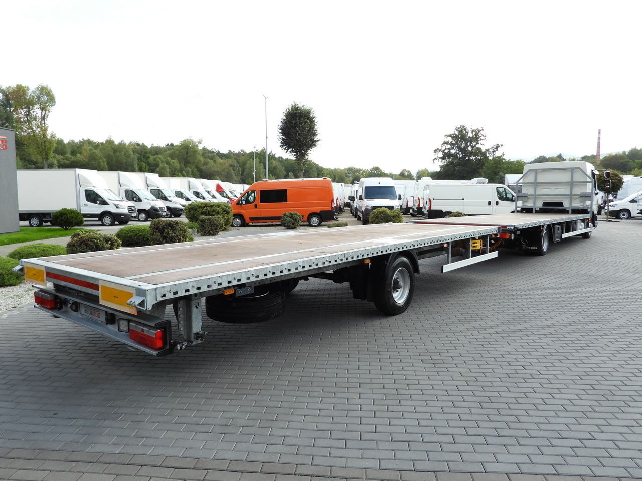 DAF LF 230 CONTAINER CARRIER PLATFORM + TRAILER WEBASTO CRUISE CONTROL LED LIGHTS PNEUMATICS AUTOMATIC TRANSMISSION TWIN WHEELS AIR CONDITIONING 230HP - Container-transport/ Vekselflak lastebil: bilde 3 DAF LF 230 CONTAINER CARRIER PLATFORM + TRAILER WEBASTO CRUISE CONTROL LED LIGHTS PNEUMATICS AUTOMATIC TRANSMISSION TWIN WHEELS AIR CONDITIONING 230HP - Container-transport/ Vekselflak lastebil: bilde 3