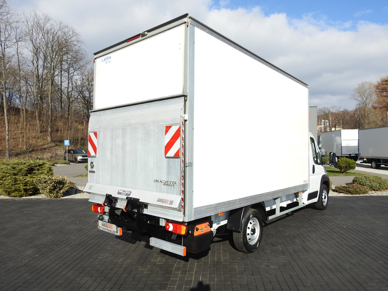 FIAT DUCATO BOX LIFT 8 PALLETS CRUISE CONTROL NAVIGATION LED LIGHTS AIR CONDITIONING 130HP - Varebil med skap: bilde 3 FIAT DUCATO BOX LIFT 8 PALLETS CRUISE CONTROL NAVIGATION LED LIGHTS AIR CONDITIONING 130HP - Varebil med skap: bilde 3