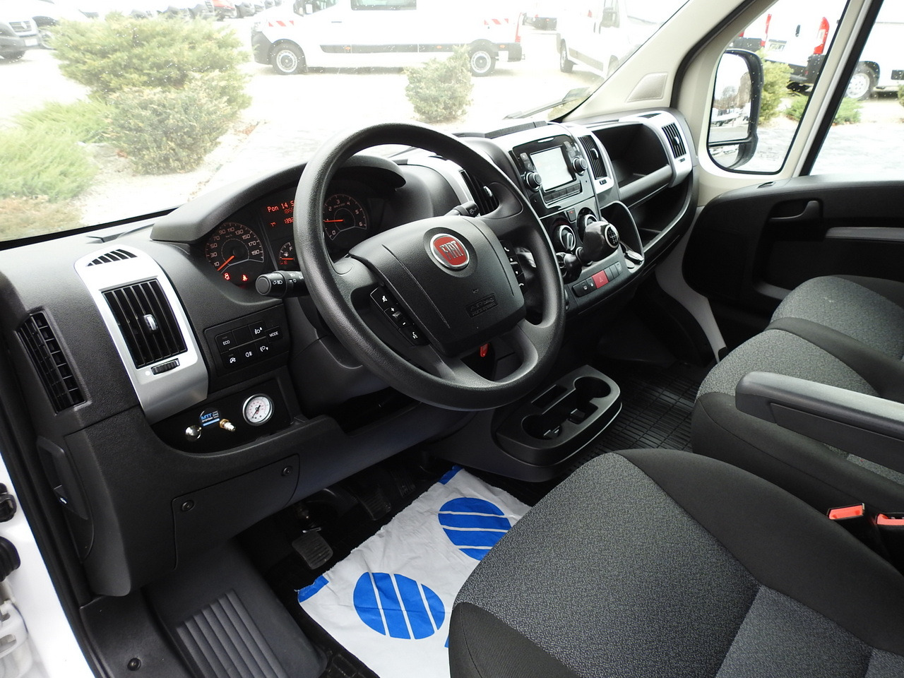 FIAT DUCATO TARPAULIN 10 PALLETS AIR CONDITIONING PNEUMATICS  160HP - Varebil med kapell: bilde 2 FIAT DUCATO TARPAULIN 10 PALLETS AIR CONDITIONING PNEUMATICS  160HP - Varebil med kapell: bilde 2