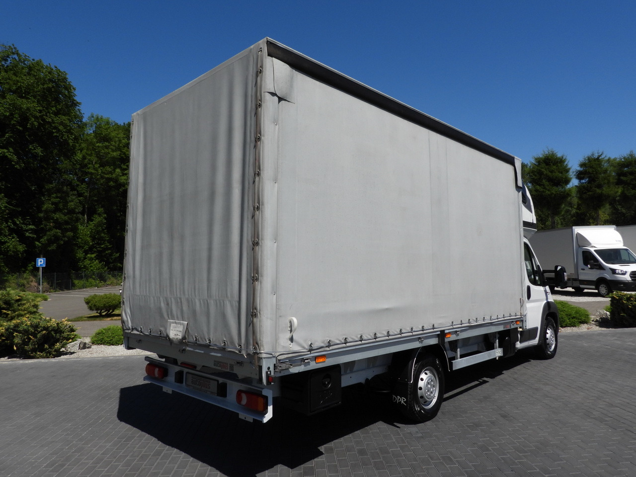FIAT DUCATO TARPAULIN 10 PALLETS WEBASTO CRUISE CONTROL LED LIGHTS PNEUMATICS AIR CONDITIONING 180HP - Varebil med kapell: bilde 3 FIAT DUCATO TARPAULIN 10 PALLETS WEBASTO CRUISE CONTROL LED LIGHTS PNEUMATICS AIR CONDITIONING 180HP - Varebil med kapell: bilde 3