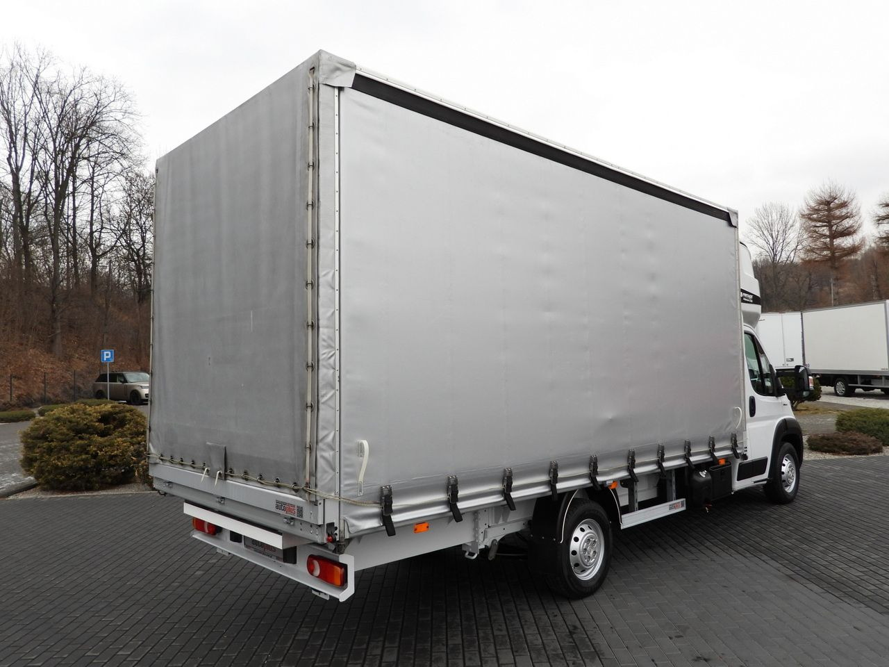 FIAT DUCATO TARPAULIN 10 PALLETS WEBASTO CRUISE CONTROL LED LIGHTS PNEUMATICS AIR CONDITIONING 180HP - Varebil med kapell: bilde 3 FIAT DUCATO TARPAULIN 10 PALLETS WEBASTO CRUISE CONTROL LED LIGHTS PNEUMATICS AIR CONDITIONING 180HP - Varebil med kapell: bilde 3
