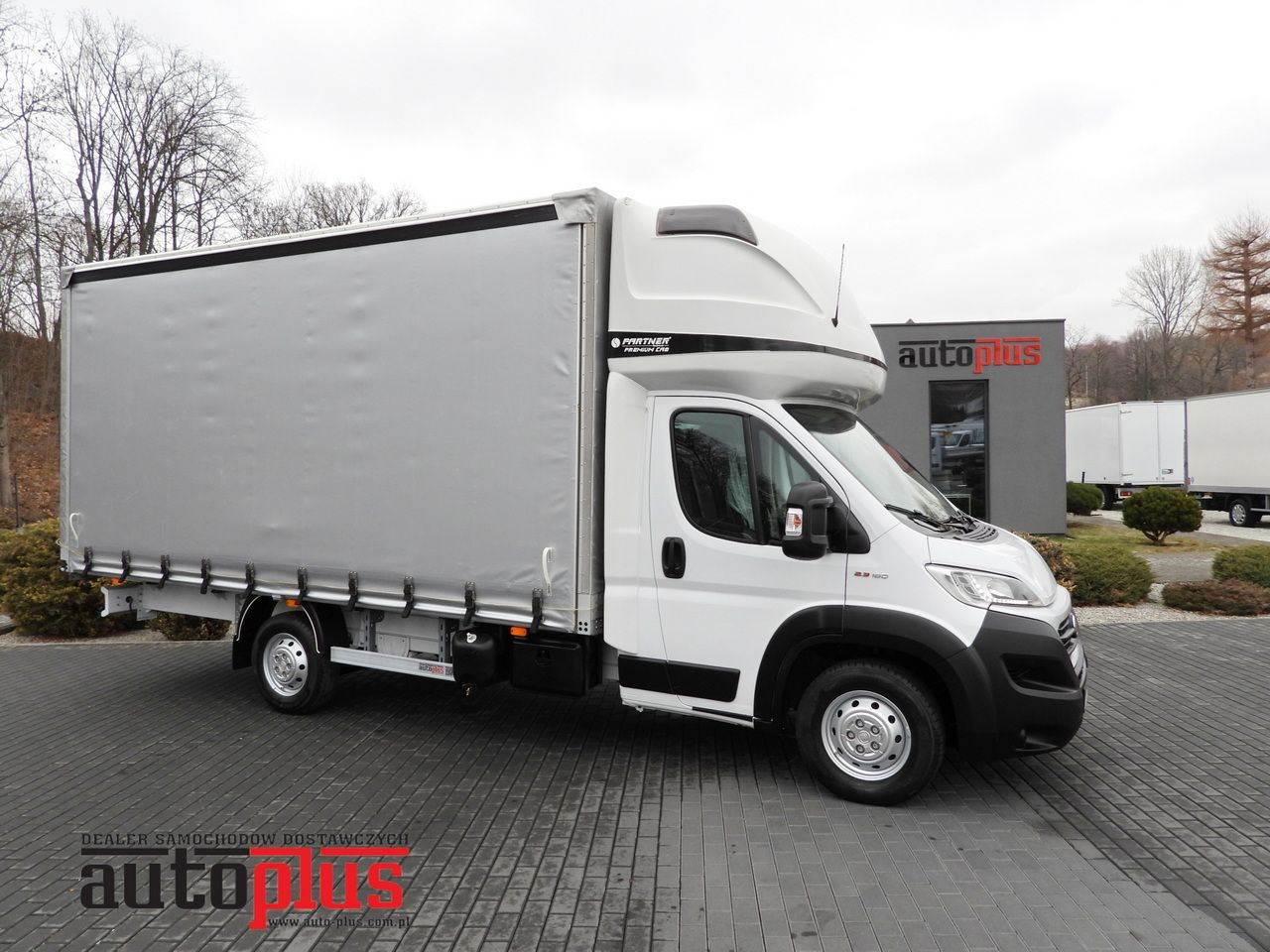 FIAT DUCATO TARPAULIN 10 PALLETS WEBASTO CRUISE CONTROL LED LIGHTS PNEUMATICS AIR CONDITIONING 180HP - Varebil med kapell: bilde 1 FIAT DUCATO TARPAULIN 10 PALLETS WEBASTO CRUISE CONTROL LED LIGHTS PNEUMATICS AIR CONDITIONING 180HP - Varebil med kapell: bilde 1
