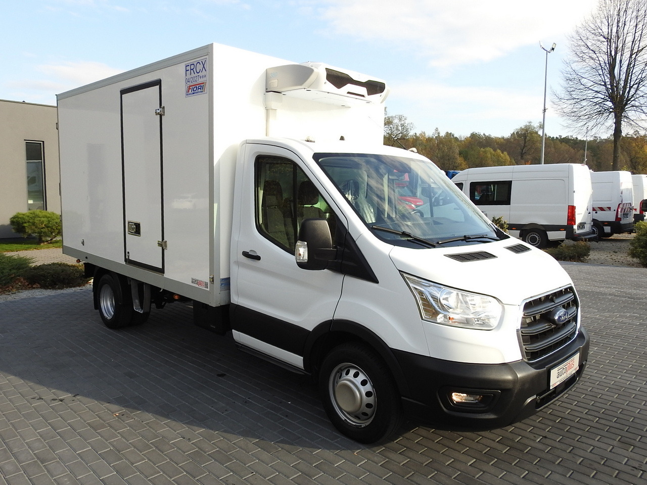 FORD TRANSIT REGRIGERATOR BOX -10*C POWER SUPPLY 230V CRUISE CONTROL AIR CONDITIONING LED LIGHTS PNEUMATICS TWIN WHEELS 130HP - Kjølebil: bilde 4 FORD TRANSIT REGRIGERATOR BOX -10*C POWER SUPPLY 230V CRUISE CONTROL AIR CONDITIONING LED LIGHTS PNEUMATICS TWIN WHEELS 130HP - Kjølebil: bilde 4