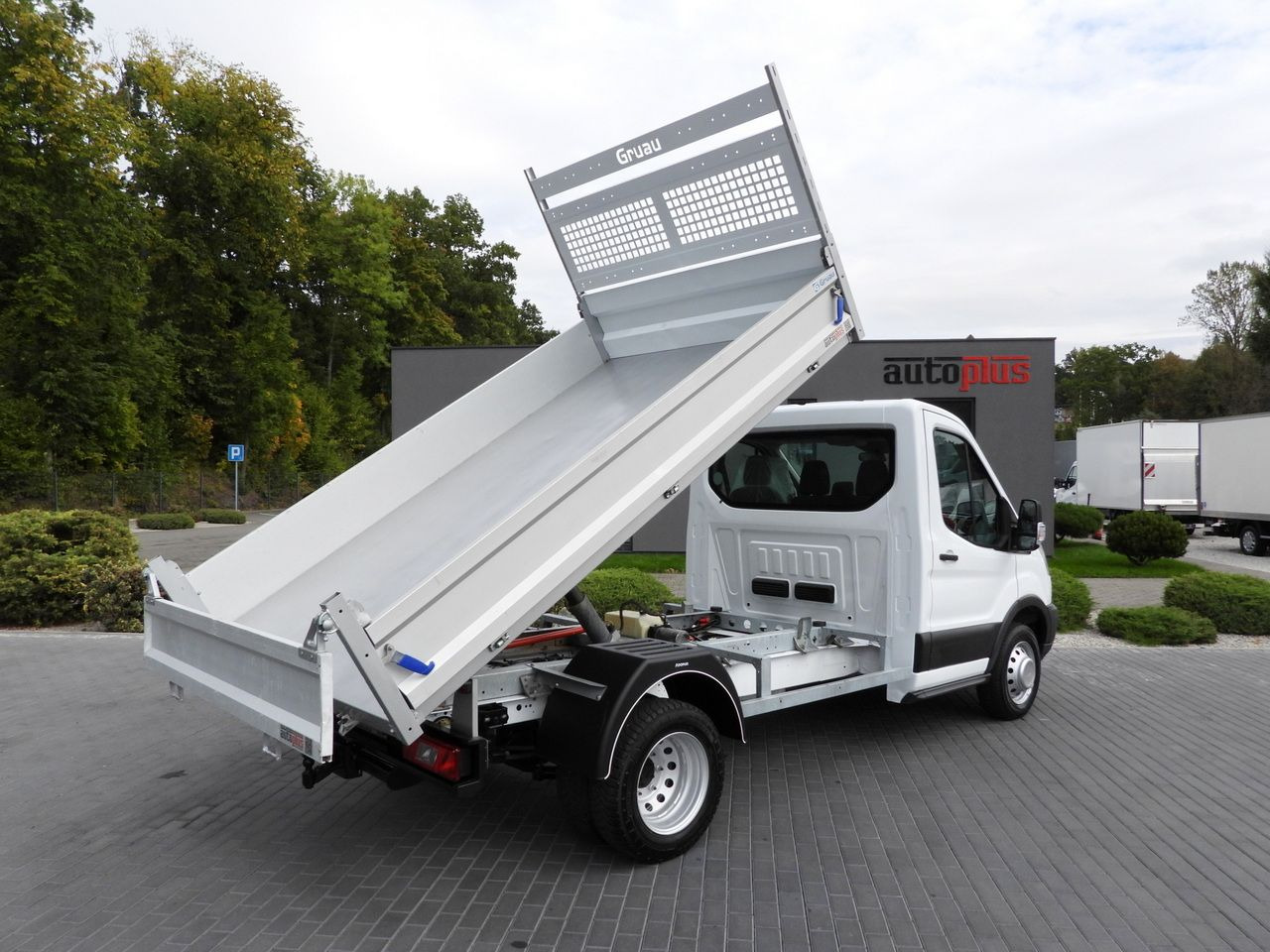 FORD TRANSIT TIPPER TWIN WHEELS 155HP - Varebil med tipp: bilde 3 FORD TRANSIT TIPPER TWIN WHEELS 155HP - Varebil med tipp: bilde 3