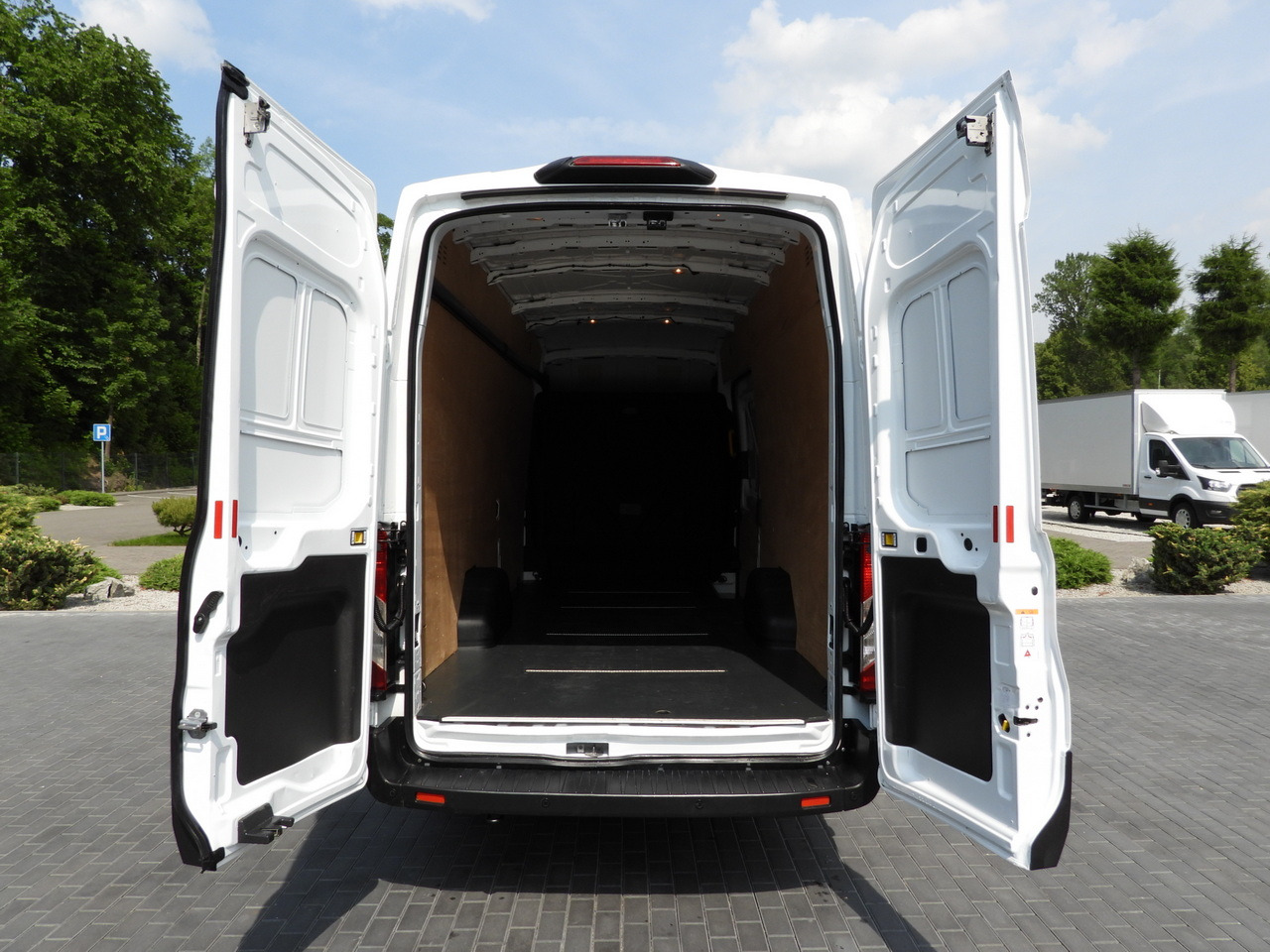 Kassebil FORD TRANSIT  VAN CRUISE CONTROL LED LIGHTS AIR CONDITIONING  130HP: bilde 12