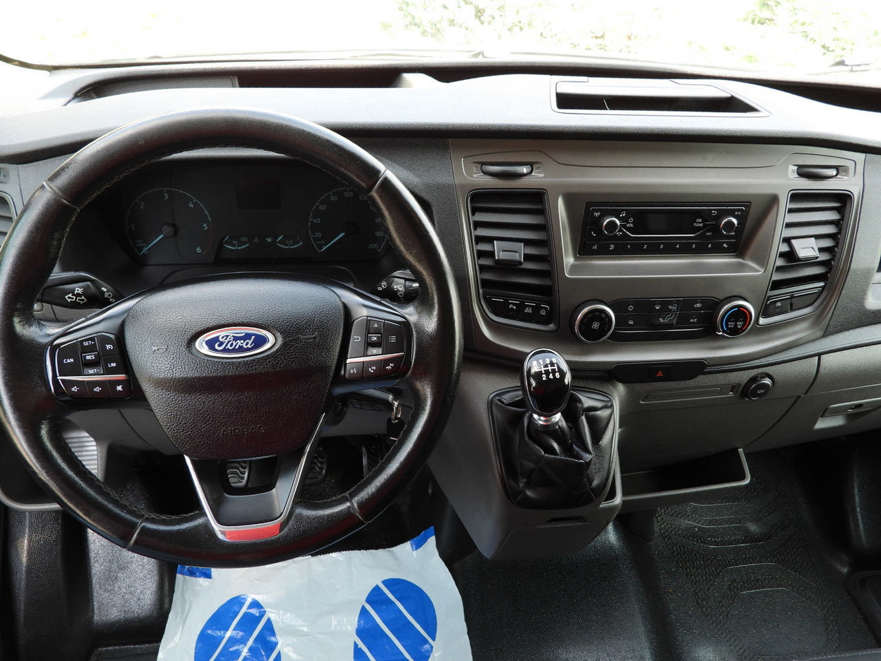 Kassebil FORD TRANSIT  VAN CRUISE CONTROL LED LIGHTS AIR CONDITIONING  130HP: bilde 26