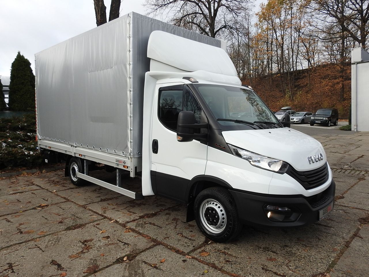 IVECO DAILY 35S16 NEW TARPAULIN LIFT 8 PALLETS CRUISE CONTROL AIR CONDITIONING 160HP - Varebil med kapell: bilde 4 IVECO DAILY 35S16 NEW TARPAULIN LIFT 8 PALLETS CRUISE CONTROL AIR CONDITIONING 160HP - Varebil med kapell: bilde 4