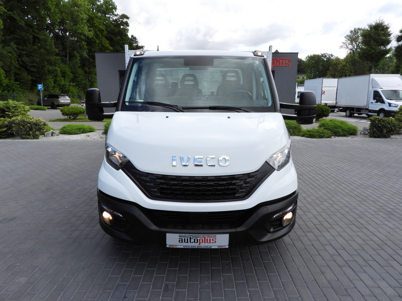 IVECO DAILY 35S16 STAKE BODY 10 PALLETS CRUISE CONTROL AIR CONDITIONING 160HP - Varebil med plan: bilde 5 IVECO DAILY 35S16 STAKE BODY 10 PALLETS CRUISE CONTROL AIR CONDITIONING 160HP - Varebil med plan: bilde 5