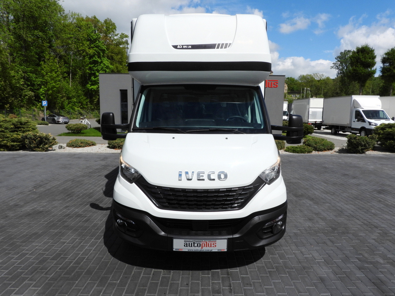 IVECO DAILY  35S18 TARPAULIN 10 PALLETS WEBASTO CRUISE CONTROL AIR CONDITIONING  180HP - Varebil med kapell: bilde 5 IVECO DAILY  35S18 TARPAULIN 10 PALLETS WEBASTO CRUISE CONTROL AIR CONDITIONING  180HP - Varebil med kapell: bilde 5