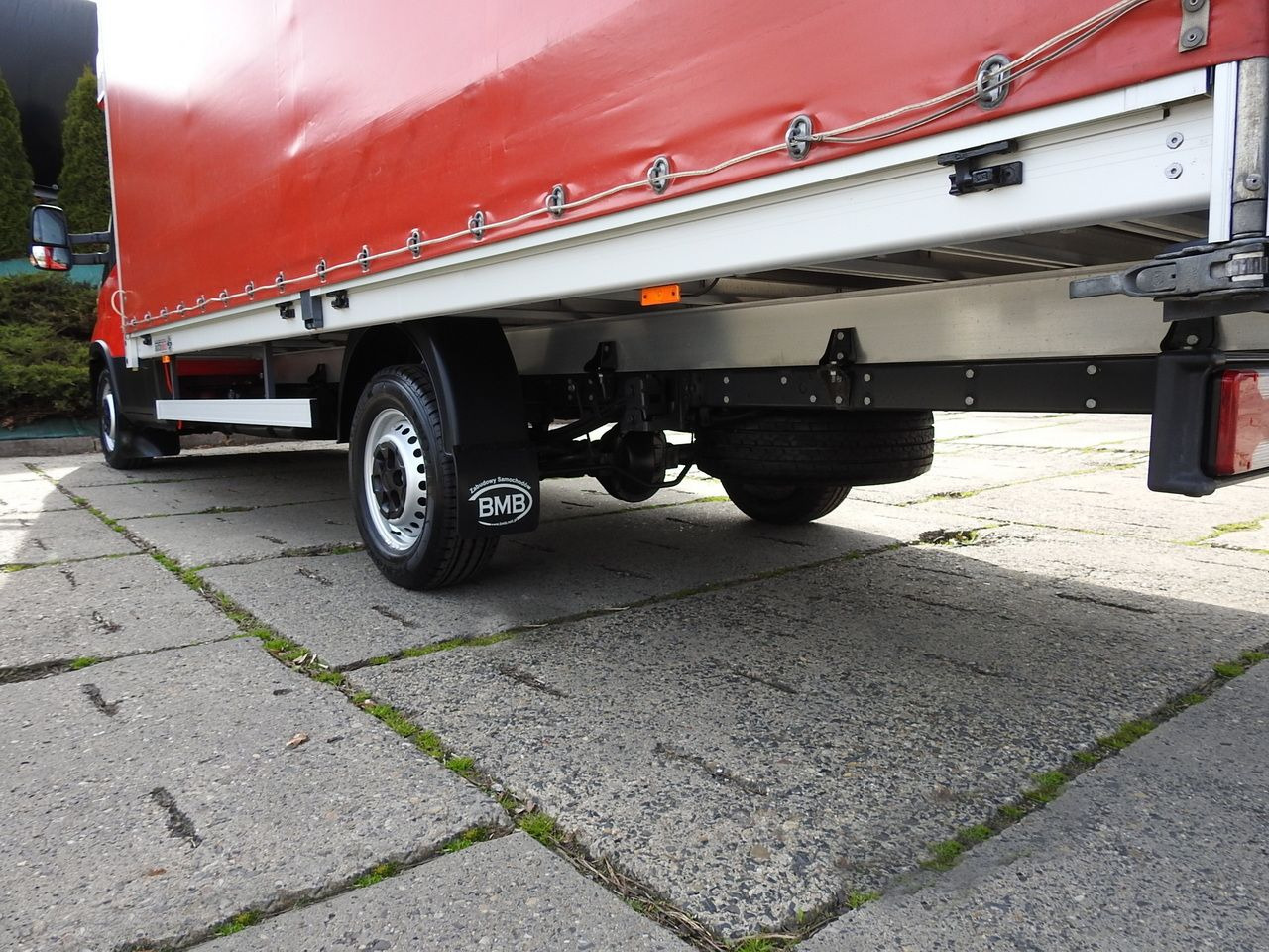 Varebil med kapell IVECO DAILY 35S18 TARPAULIN 10 PALLETS WEBASTO CRUISE CONTROL LED LIGHTS AIR CONDITIONING  180HP: bilde 16