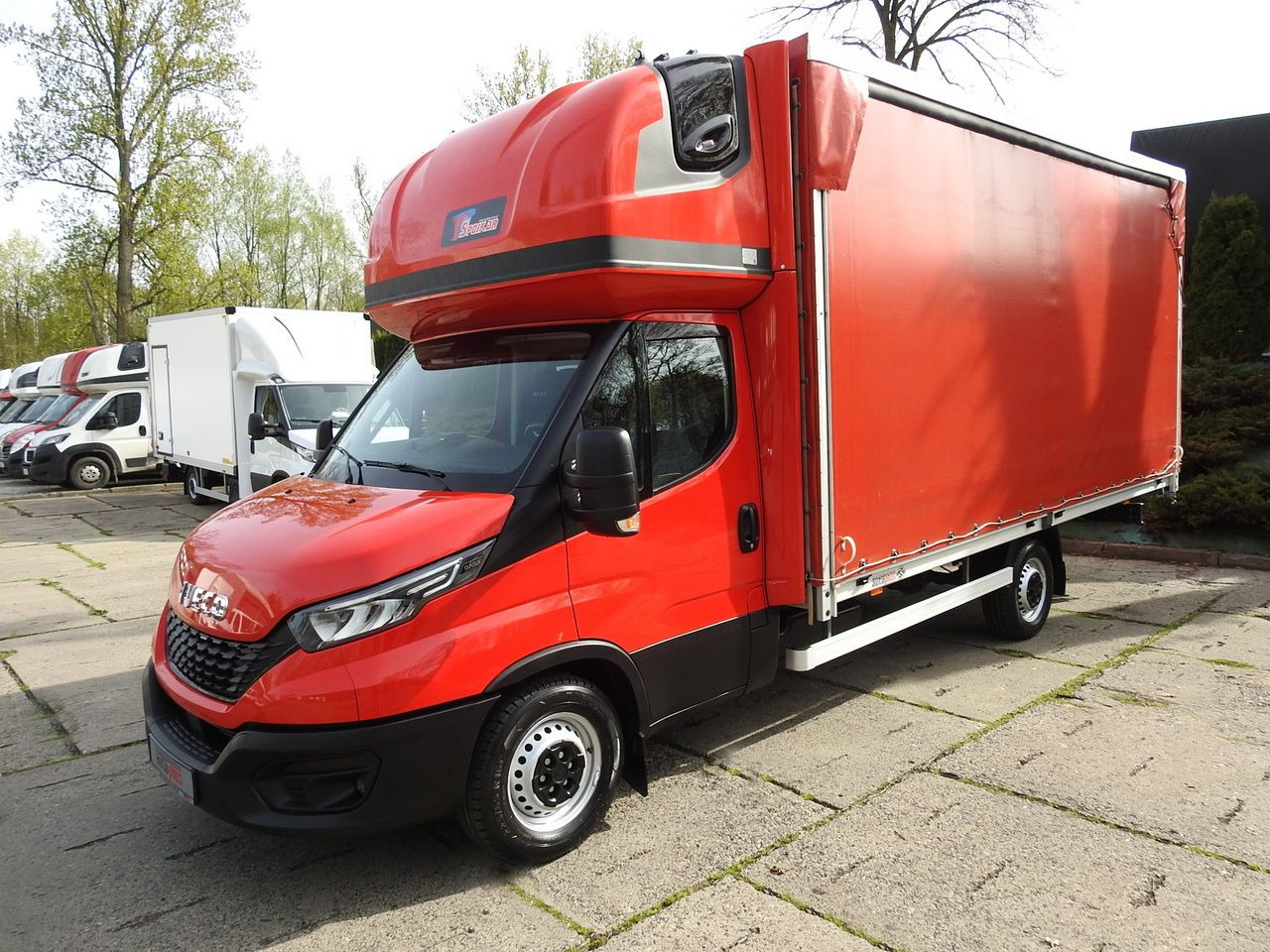Varebil med kapell IVECO DAILY 35S18 TARPAULIN 10 PALLETS WEBASTO CRUISE CONTROL LED LIGHTS AIR CONDITIONING  180HP: bilde 6