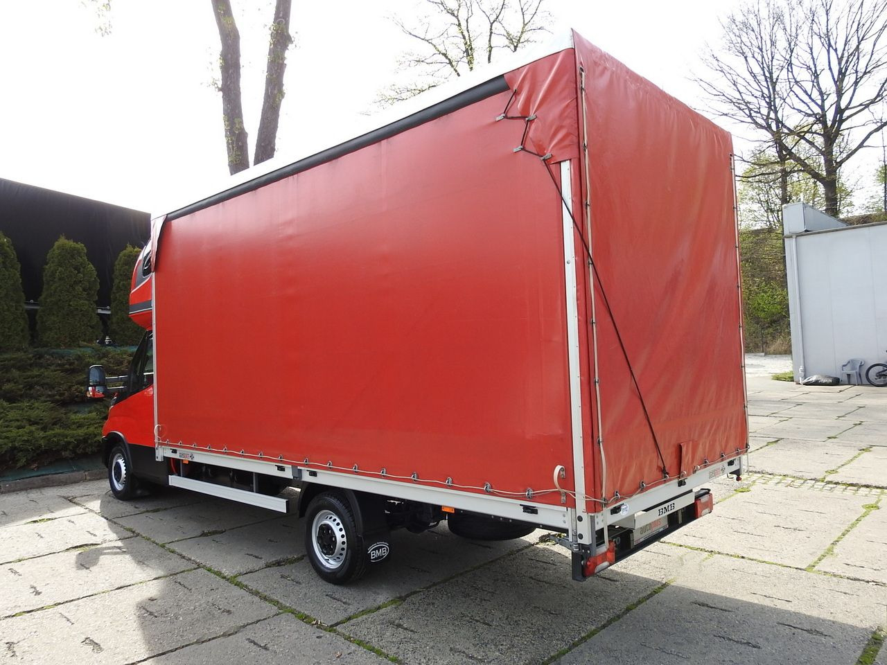 Varebil med kapell IVECO DAILY 35S18 TARPAULIN 10 PALLETS WEBASTO CRUISE CONTROL LED LIGHTS AIR CONDITIONING  180HP: bilde 10