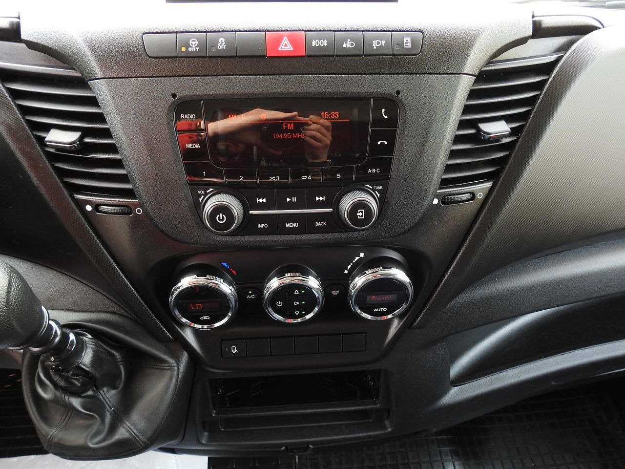 Varebil med kapell IVECO DAILY 35S18 TARPAULIN 10 PALLETS WEBASTO CRUISE CONTROL LED LIGHTS AIR CONDITIONING  180HP: bilde 39