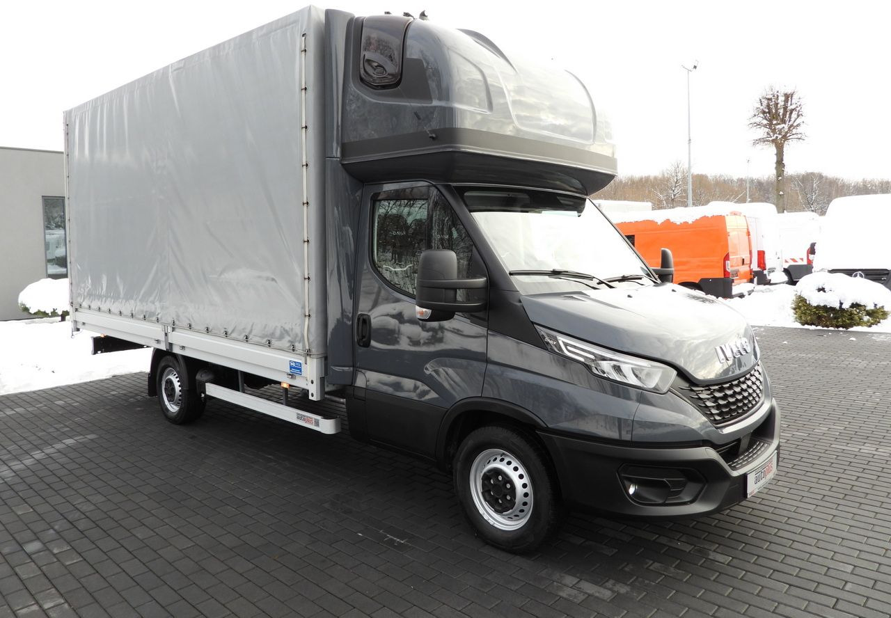 IVECO DAILY 35S18 TARPAULIN 10 PALLETS WEBASTO CRUISE CONTROL LED LIGHTS PNEUMATICS AIR CONDITIONING 180HP - Varebil med kapell: bilde 4 IVECO DAILY 35S18 TARPAULIN 10 PALLETS WEBASTO CRUISE CONTROL LED LIGHTS PNEUMATICS AIR CONDITIONING 180HP - Varebil med kapell: bilde 4