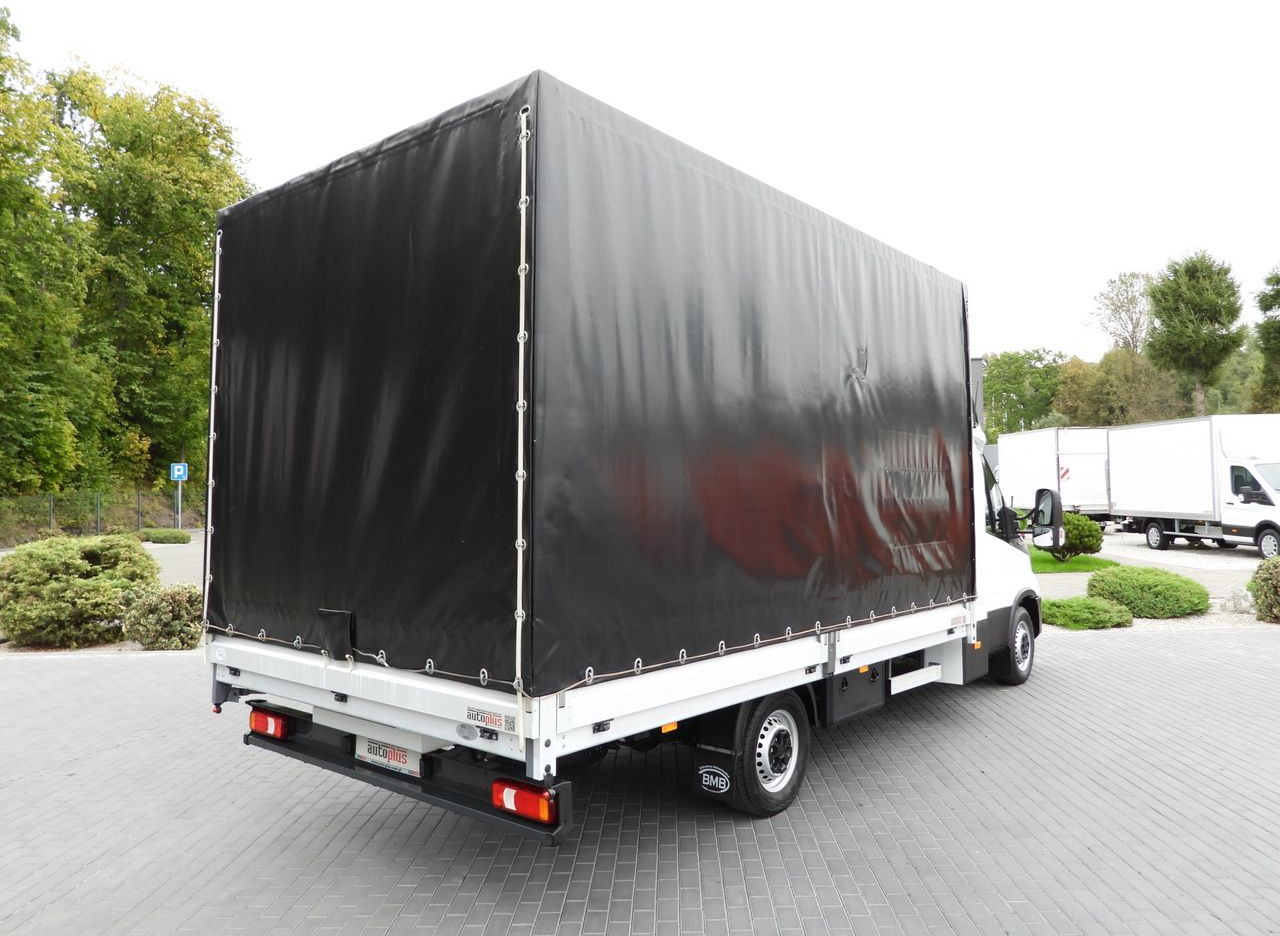 IVECO DAILY 35S18 TARPAULIN 10 PALLETS WEBASTO CRUISE CONTROL PNEUMATICS AIR CONDITIONING 180HP - Varebil med kapell: bilde 3 IVECO DAILY 35S18 TARPAULIN 10 PALLETS WEBASTO CRUISE CONTROL PNEUMATICS AIR CONDITIONING 180HP - Varebil med kapell: bilde 3