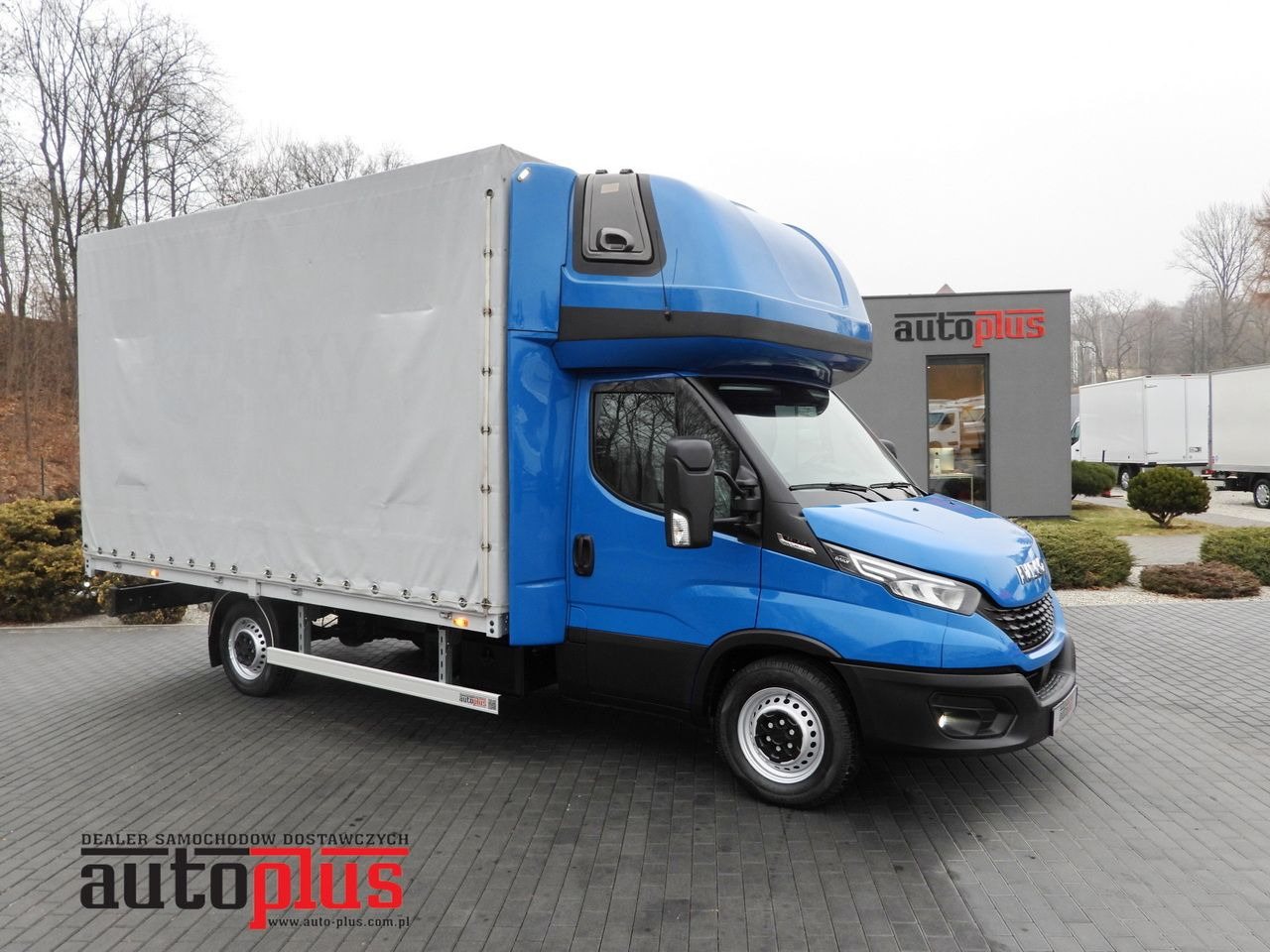 IVECO DAILY 35S21 TARPAULIN 10 PALLETS WEBASTO CRUISE CONTROL NAVIGATION LED LIGHTS AUTOMATIC TRANSMISSION HI-MATIC AIR CONDITIONING 210HP - Varebil med kapell: bilde 1 IVECO DAILY 35S21 TARPAULIN 10 PALLETS WEBASTO CRUISE CONTROL NAVIGATION LED LIGHTS AUTOMATIC TRANSMISSION HI-MATIC AIR CONDITIONING 210HP - Varebil med kapell: bilde 1