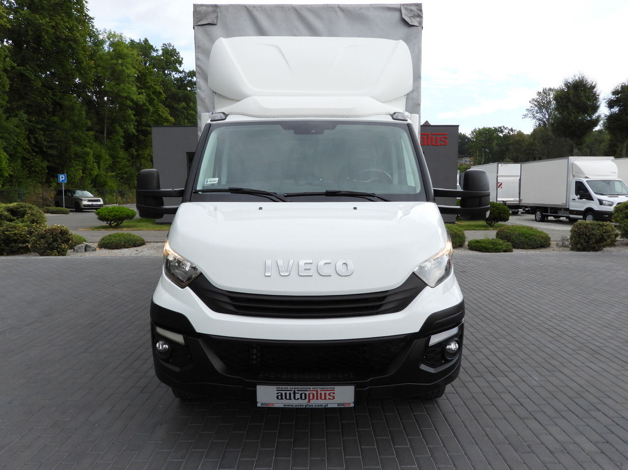 IVECO DAILY 50C15 TARPAULIN 12 PALLETS CRUISE CONTROL TWIN WHEELS AIR CONDITIONING  150HP - Varebil med kapell: bilde 5 IVECO DAILY 50C15 TARPAULIN 12 PALLETS CRUISE CONTROL TWIN WHEELS AIR CONDITIONING  150HP - Varebil med kapell: bilde 5
