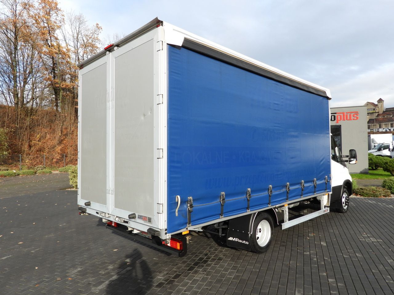 IVECO DAILY 50C16 TARPAULIN 10 PALLETS CRUISE CONTROL TWIN WHEELS AIR CONDITIONING 160HP - Varebil med kapell: bilde 3 IVECO DAILY 50C16 TARPAULIN 10 PALLETS CRUISE CONTROL TWIN WHEELS AIR CONDITIONING 160HP - Varebil med kapell: bilde 3