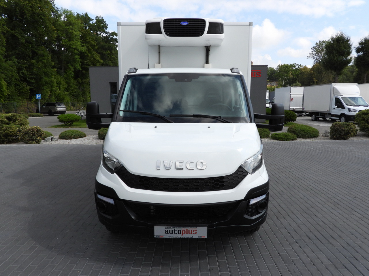 IVECO DAILY 70C17 REFRIGERATOR 1*C LIFT 10 PALLETS POWER SUPPLY 230V CRUISE CONTROL AIR CONDITIONING PNEUMATICS AUTOMATIC TRANSMISSION HI-MATIC TWIN WHEELS 170HP - Lastebil med kjøl: bilde 5 IVECO DAILY 70C17 REFRIGERATOR 1*C LIFT 10 PALLETS POWER SUPPLY 230V CRUISE CONTROL AIR CONDITIONING PNEUMATICS AUTOMATIC TRANSMISSION HI-MATIC TWIN WHEELS 170HP - Lastebil med kjøl: bilde 5