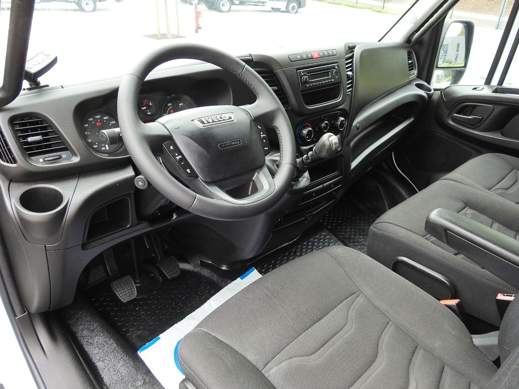Iveco DAILY 35C15 KUHLKOFFER -12*C ZWILLINGSRÄDER - Kjølebil: bilde 2 Iveco DAILY 35C15 KUHLKOFFER -12*C ZWILLINGSRÄDER - Kjølebil: bilde 2