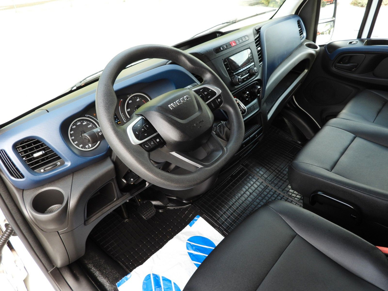 Iveco DAILY 35S14 KÜHLKASTENWAGEN-10*C TEMPOMAT - Kjølebil: bilde 2 Iveco DAILY 35S14 KÜHLKASTENWAGEN-10*C TEMPOMAT - Kjølebil: bilde 2