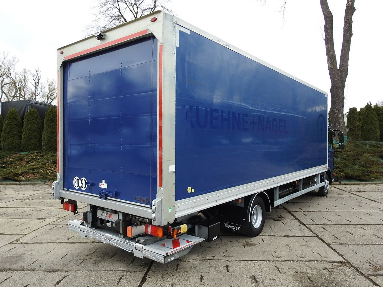 MAN TGL 12.220 BOX LIFT 18 PALLETS CRUISE CONTROLAIR CONDITIONING PNEUMATICS AUTOMATIC TWIN WHEELS 220HP - Skapbil: bilde 3 MAN TGL 12.220 BOX LIFT 18 PALLETS CRUISE CONTROLAIR CONDITIONING PNEUMATICS AUTOMATIC TWIN WHEELS 220HP - Skapbil: bilde 3