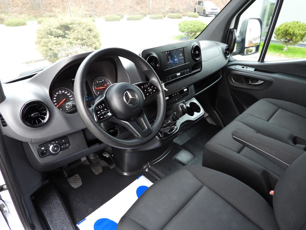 MERCEDES SPRINTER 314 REGRIGERATOR BOX -1*C CRUISE CONTROL NAVIGATION AIR CONDITIONING 140HP - Kjølebil: bilde 2 MERCEDES SPRINTER 314 REGRIGERATOR BOX -1*C CRUISE CONTROL NAVIGATION AIR CONDITIONING 140HP - Kjølebil: bilde 2