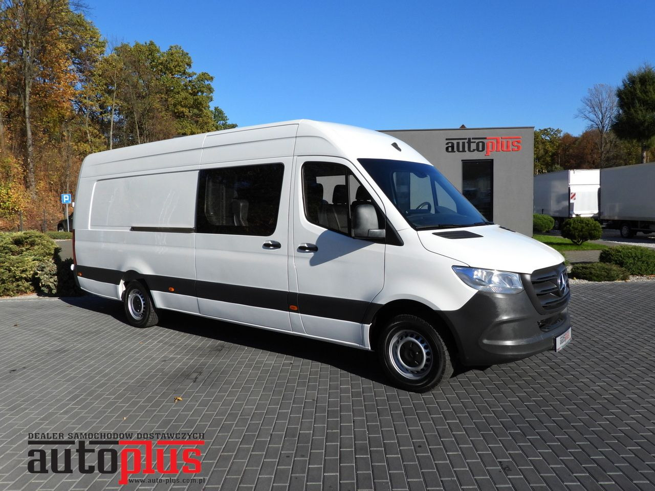 MERCEDES SPRINTER 316 BOX DELIVERY VAN 7 SEATS CRUISE CONTROL AUTOMATIC TRANSMISSION AIR CONDITIONING 160HP - Kassebil: bilde 1 MERCEDES SPRINTER 316 BOX DELIVERY VAN 7 SEATS CRUISE CONTROL AUTOMATIC TRANSMISSION AIR CONDITIONING 160HP - Kassebil: bilde 1