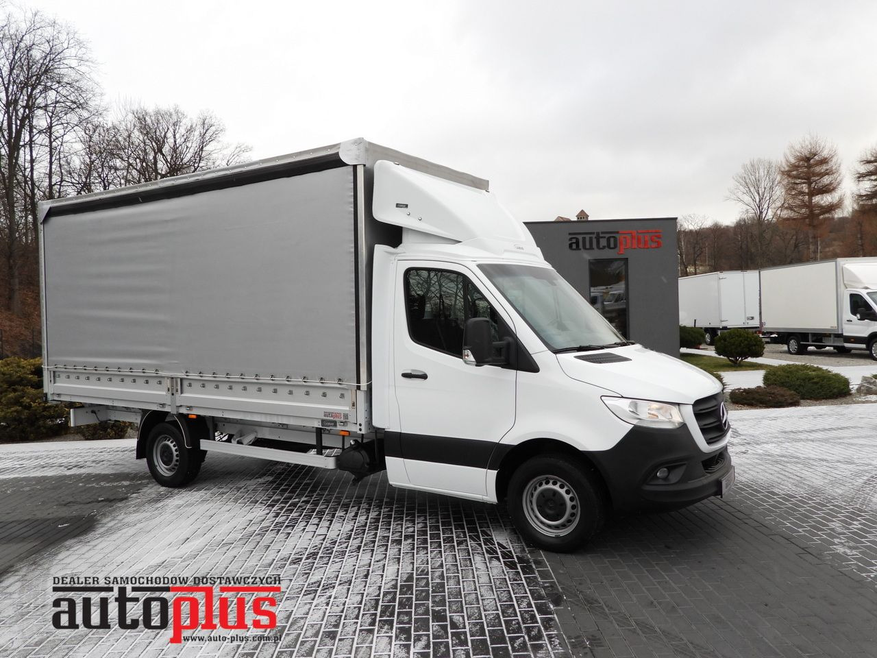 MERCEDES SPRINTER 316 TARPAULIN 10 PALLETS CRUISE CONTROL AIR CONDITIONING 160HP - Varebil med kapell: bilde 1 MERCEDES SPRINTER 316 TARPAULIN 10 PALLETS CRUISE CONTROL AIR CONDITIONING 160HP - Varebil med kapell: bilde 1
