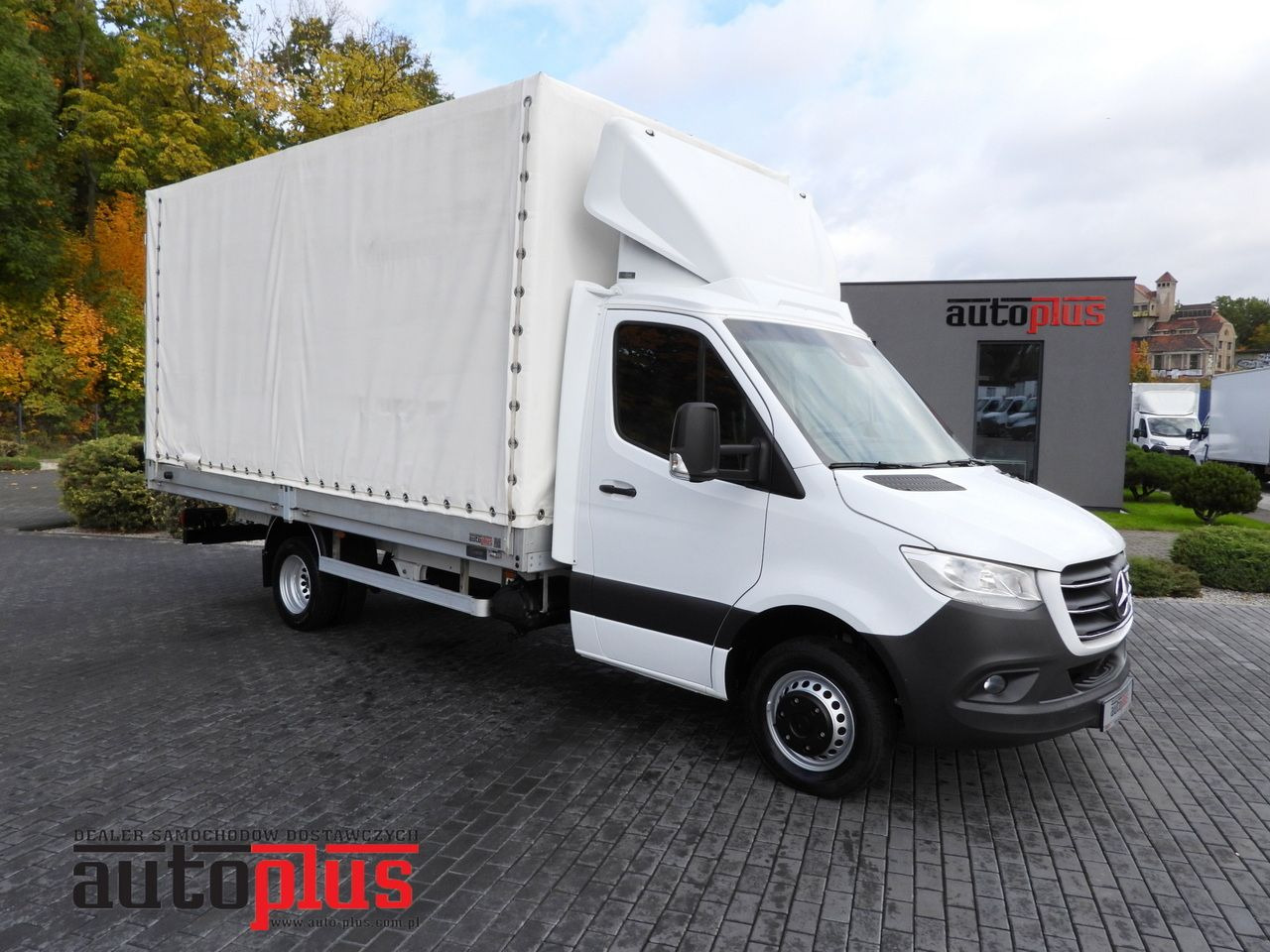 MERCEDES SPRINTER 316 TARPAULIN 10 PALLETS TWIN WHEELS AIR CONDITIONING 165HP - Varebil med kapell: bilde 1 MERCEDES SPRINTER 316 TARPAULIN 10 PALLETS TWIN WHEELS AIR CONDITIONING 165HP - Varebil med kapell: bilde 1